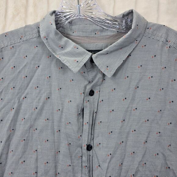 prAna Men's Button Up Shirt Short Sleeve Collar Striped Slim Fit Size XL - Picture 2 of 9